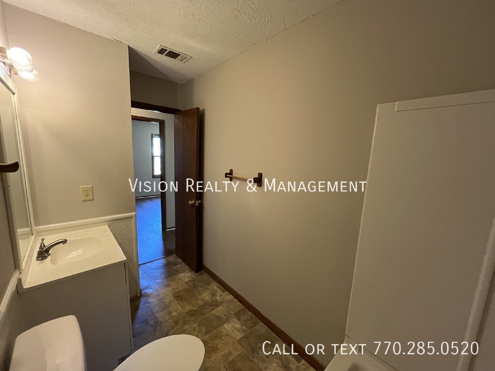 Lovely 2BD/1BA in Carrollton property image