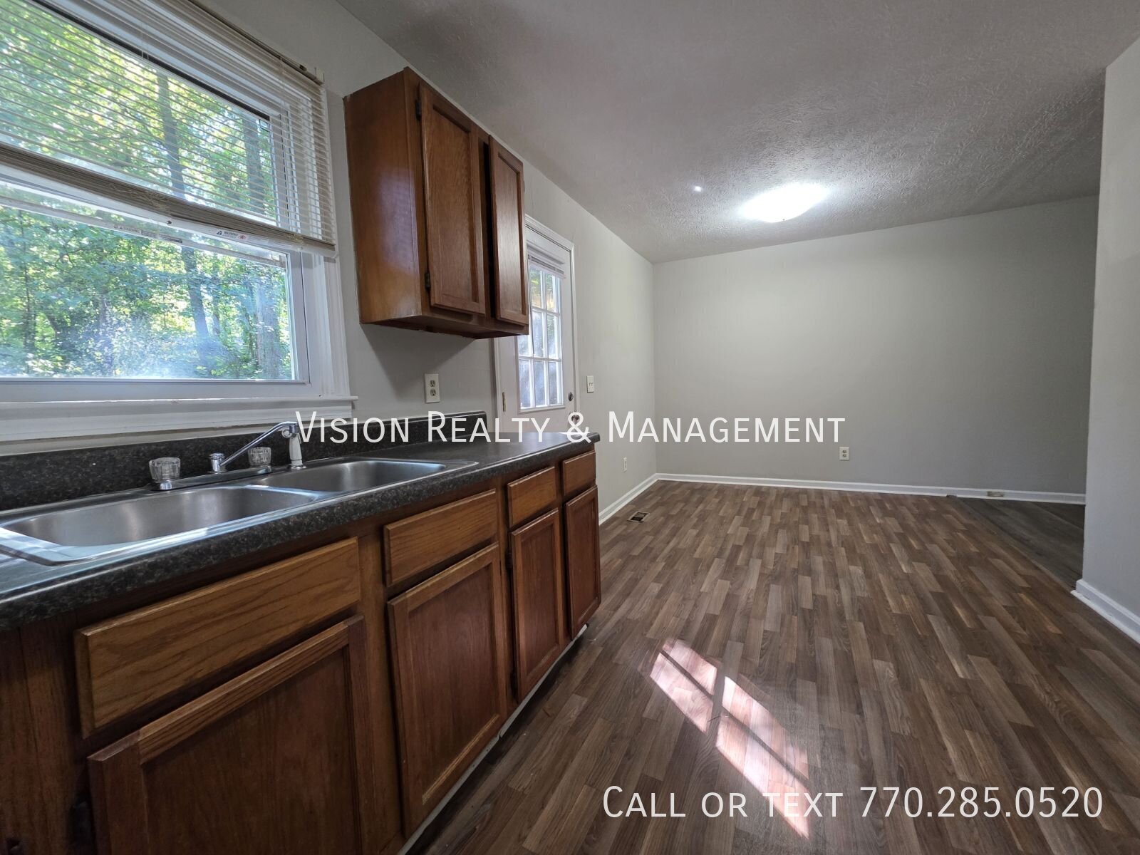 Private 3 BR 2 BA -Central Schools property image