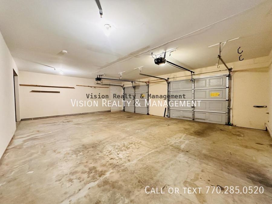 Ready now! 4 BR 3 BA Home in Douglasville property image