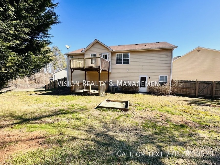 Ready now! 4 BR 3 BA Home in Douglasville property image