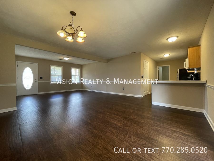 30 Castlegate Cir. property image