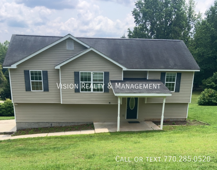 161 Emerald Pointe Dr